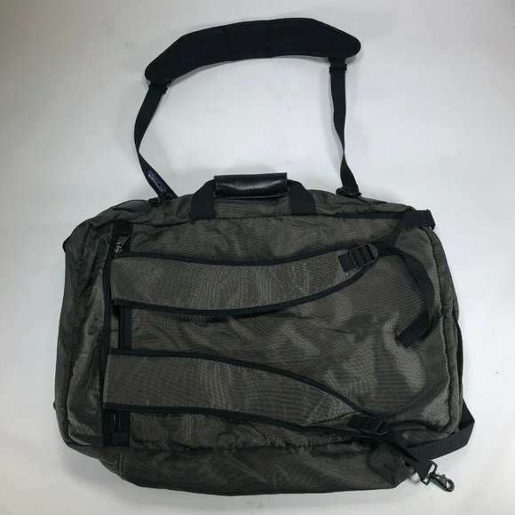 Vintage PATAGONIA Backpack To Carry On Soft Shell - Picture 7 of 7